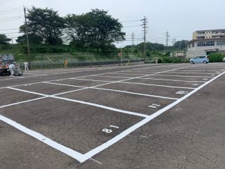 岐阜県　美濃加茂市　マンション駐車場　塗り替え工事